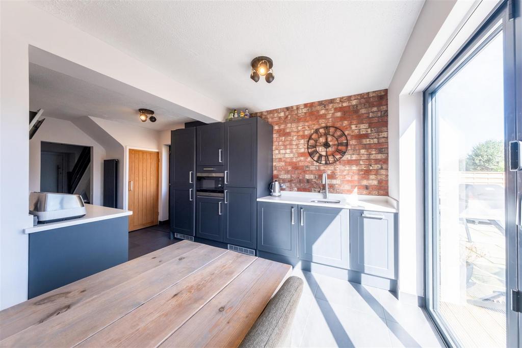 181 Cromwell Road-007.jpg