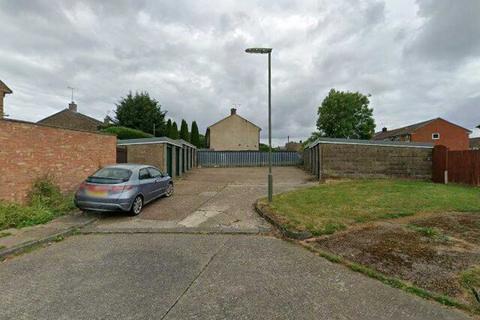 undefined, Michelham Gardens, Tadworth KT20