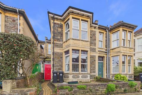 4 bedroom terraced house for sale, Sefton Park Road, Bristol BS7