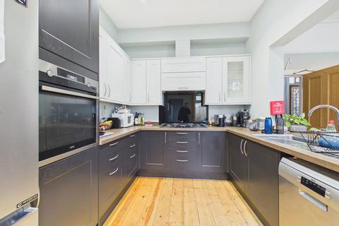 4 bedroom terraced house for sale, Sefton Park Road, Bristol BS7
