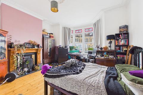4 bedroom terraced house for sale, Sefton Park Road, Bristol BS7