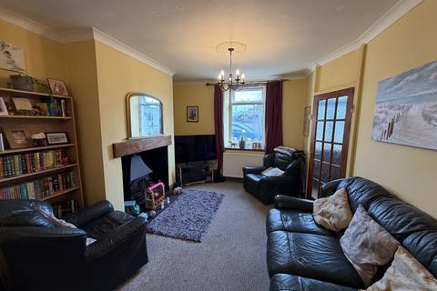 undefined, Ffordd Penmynydd, Llanfairpwll, Anglesey, LL61