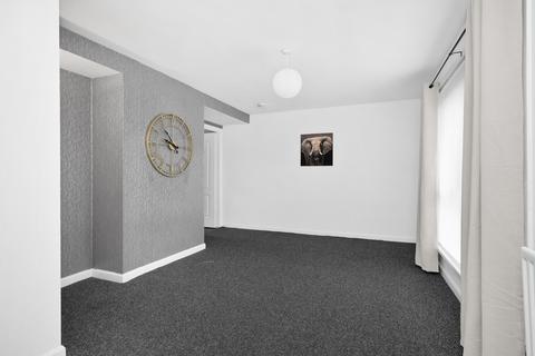 3 bedroom terraced house for sale, 43 Dalbeath Crescent, Cowdenbeath, KY4 9RF