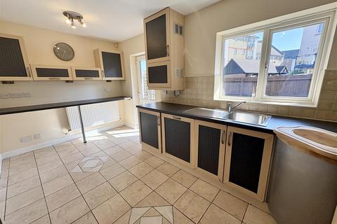 4 bedroom townhouse for sale, The Piazza, Eastbourne
