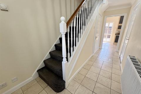 4 bedroom townhouse for sale, The Piazza, Eastbourne