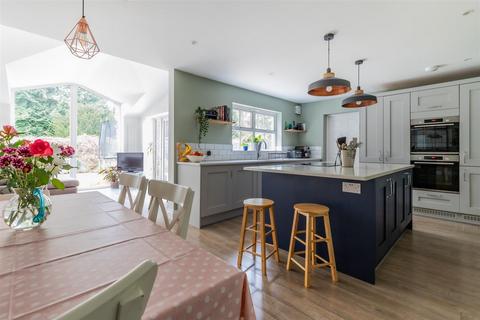 4 bedroom detached house for sale, Nant Y Wedal, Cardiff CF14