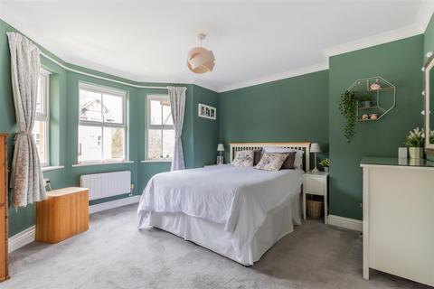 4 bedroom terraced house for sale, Nant Y Wedal, Cardiff CF14