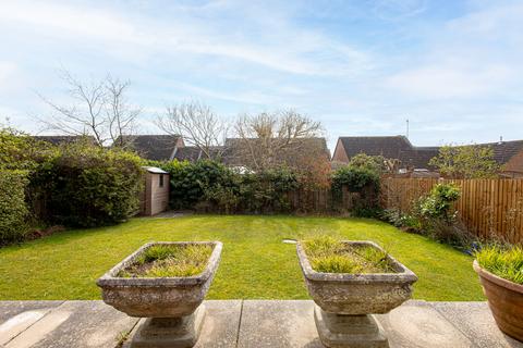 3 bedroom detached bungalow for sale, Minton Heights, Rochford, SS4