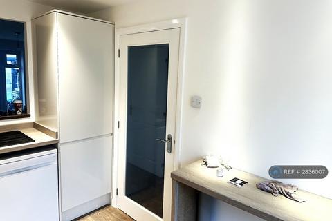 undefined, Fallowfields, Northampton, NN6