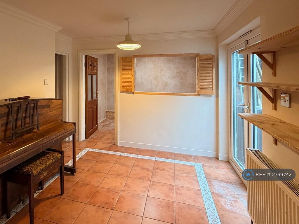 Living Area And Office/Utilitiy Room