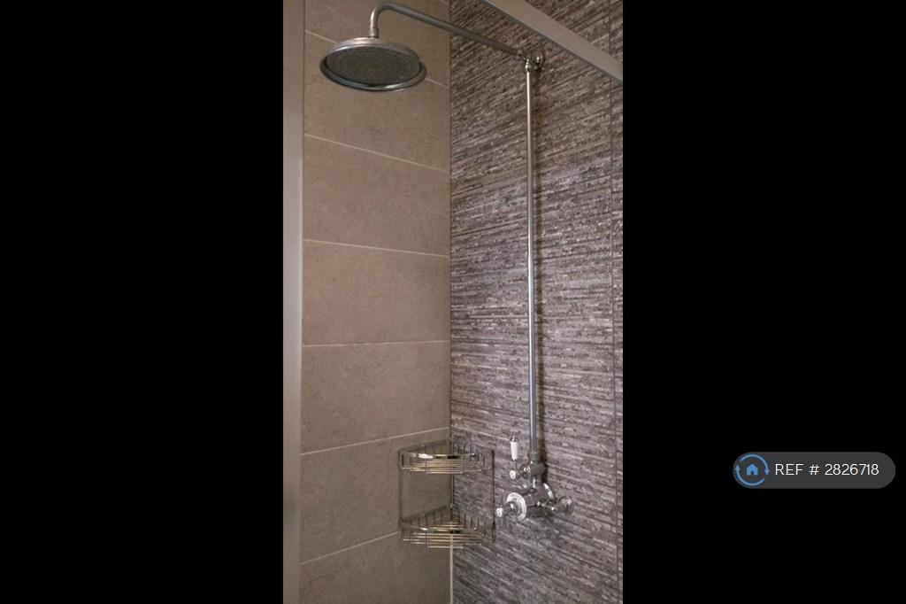 Bathroom (Shower)