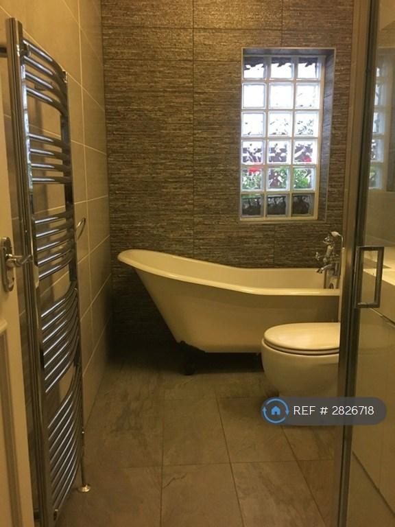 Bathroom (Bath)