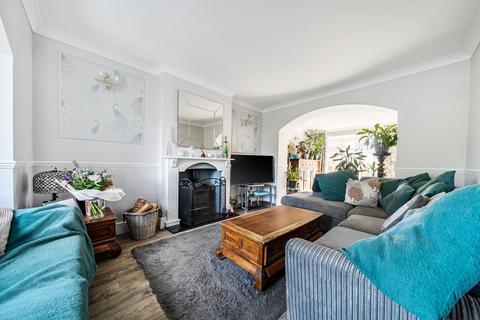 3 bedroom detached house for sale, Pay Street, Densole, CT18
