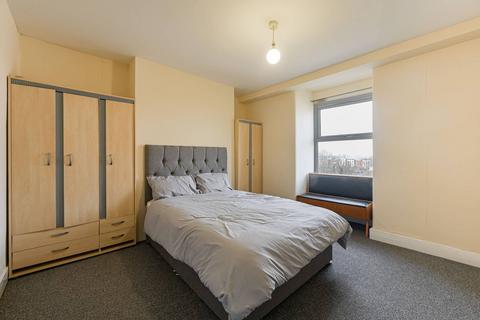 undefined, Bramshot Avenue, Charlton, London, SE7