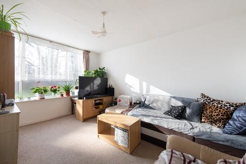 1 bedroom ground floor flat for sale, Drummond Castle Court, Odessa Road, Forest Gate, London, E7 9BS