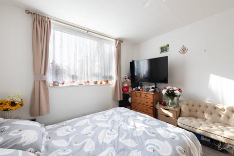 1 bedroom ground floor flat for sale, Drummond Castle Court, Odessa Road, Forest Gate, London, E7 9BS