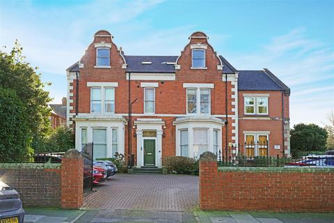 2 bedroom apartment for sale, Trinity Road, Darlington
