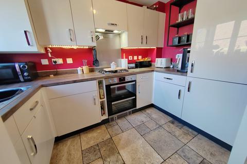 2 bedroom house to rent, Dunbar Close, STAFFORD