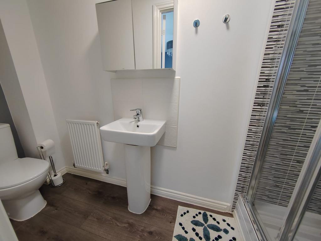 En-suite Bathroom