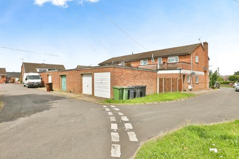 5 bedroom end of terrace house for sale, Laburnum Crescent, Dereham