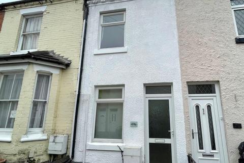 2 bedroom house to rent, Victoria Terrace, STAFFORD