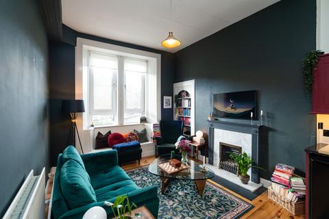 2 bedroom flat for sale, 3 (2F5), Royal Park Terrace, Meadowbank, Edinburgh, EH8 8JD