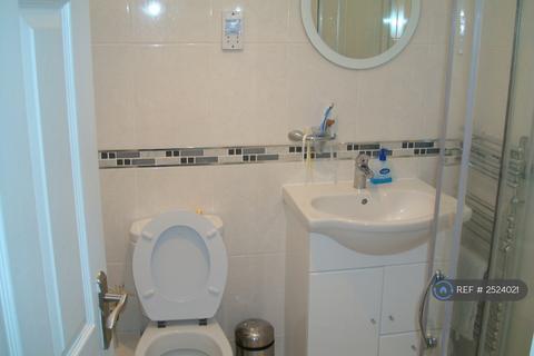 undefined, Travellers Way, Hounslow, TW4