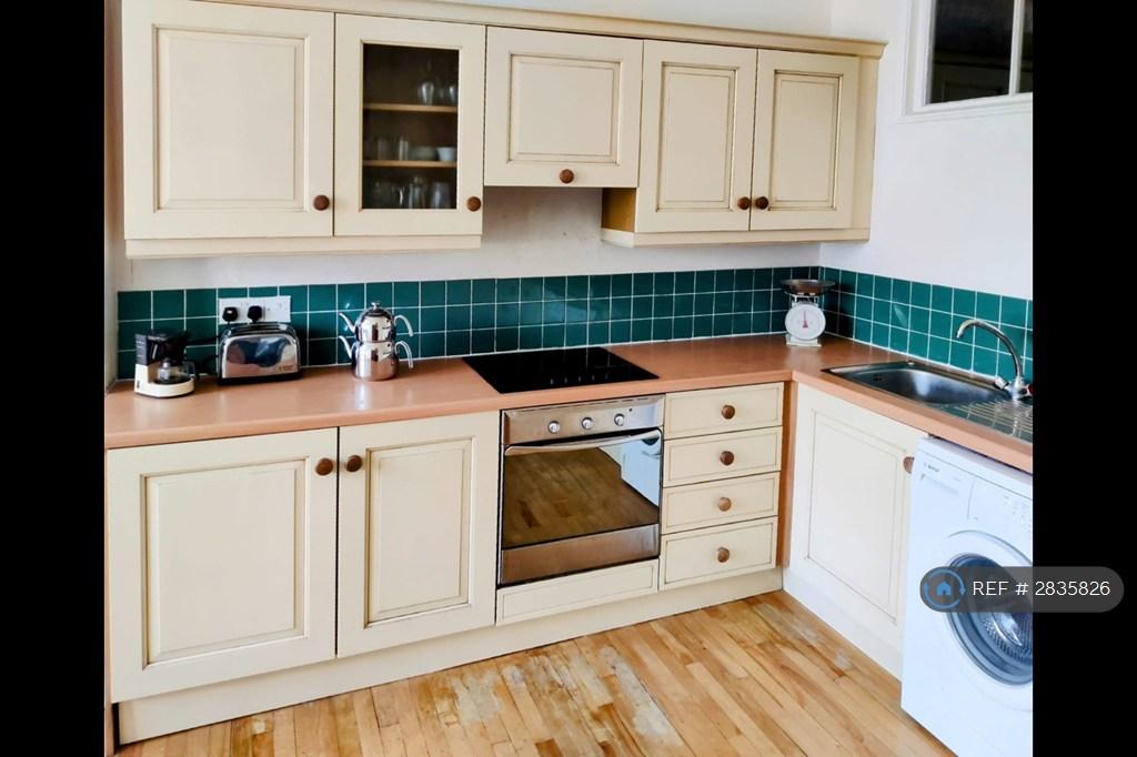 Kitchen 2