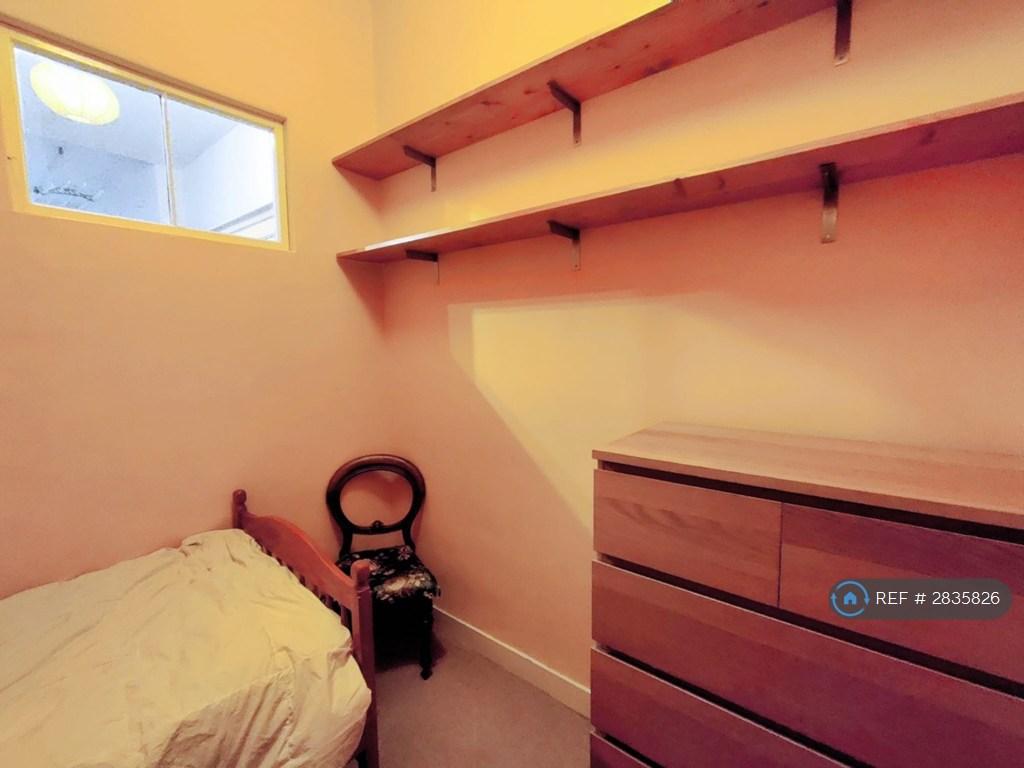 Internal Room 1