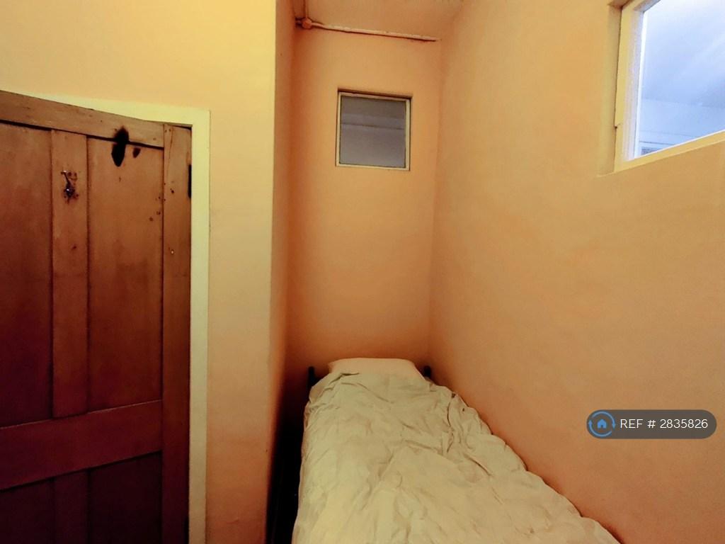 Internal Room 2