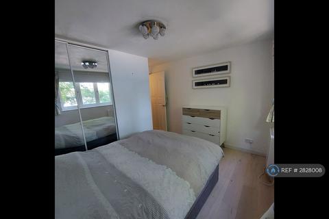 2 bedroom flat to rent, Brunswick Quay, London, SE16