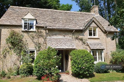 undefined, Bagendon, Cirencester, GL7