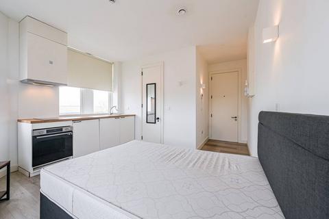 Studio to rent, The Antigallican, Charlton, SE7