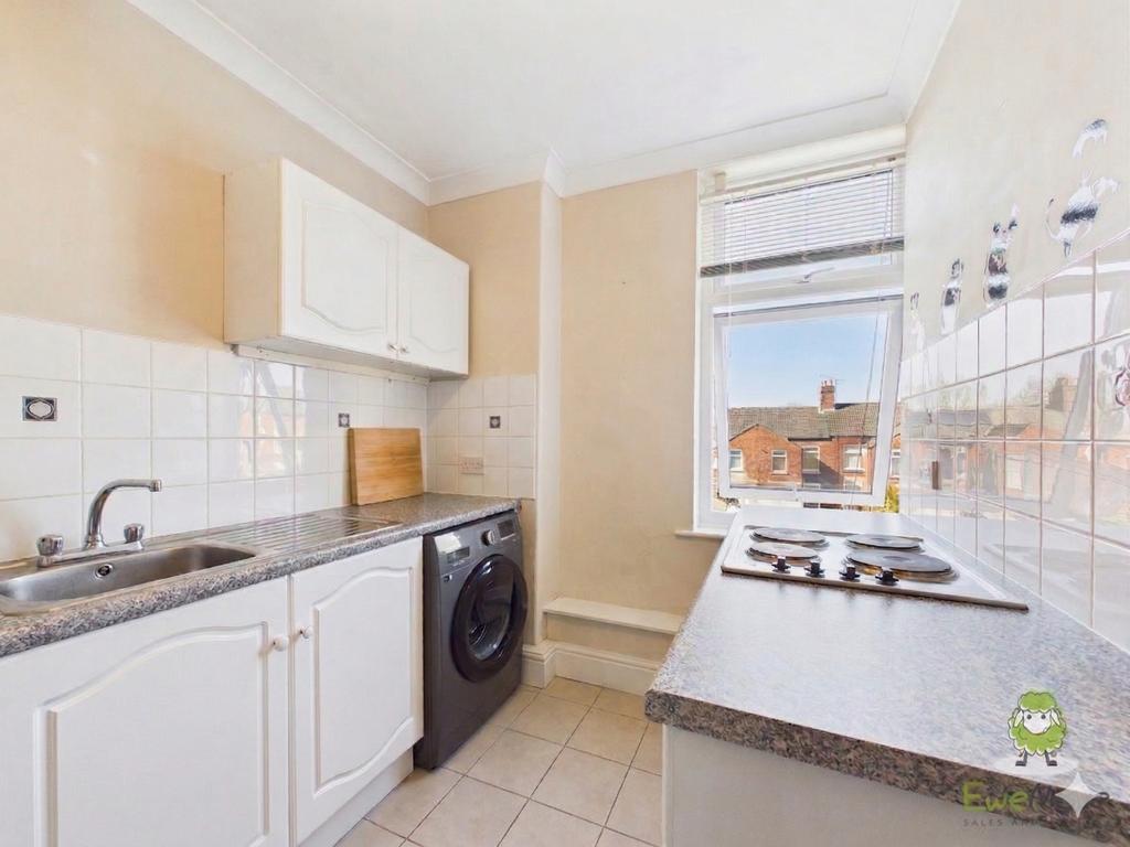 Kitchen - Ewemove Whitchurch Nantwich Charlotte T