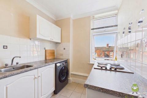 undefined, West Avenue, Crewe CW1