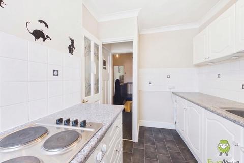 undefined, West Avenue, Crewe CW1
