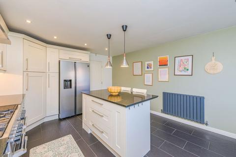 3 bedroom townhouse for sale, Williams Avenue, Lichfield WS13