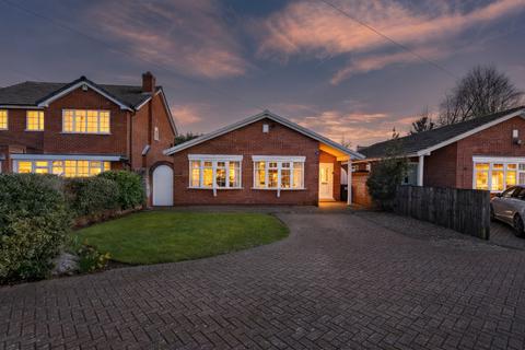 2 bedroom detached bungalow for sale, Wylde Green, Sutton Coldfield, West Midlands, B73