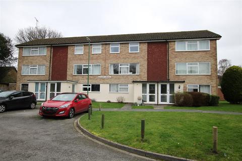 2 bedroom maisonette to rent, York Close, Horsham