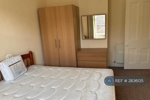 undefined, West End Park St, Glasgow, G3