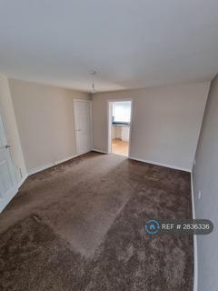 3 bedroom semi-detached house to rent, Pennwell Garth, Leeds, LS14