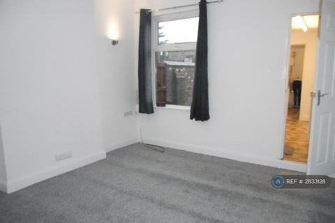 2 bedroom terraced house to rent, Samuel Street, Packmoor, Stoke-On-Trent, ST7