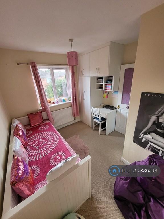Bedroom 3 (Pic 2)