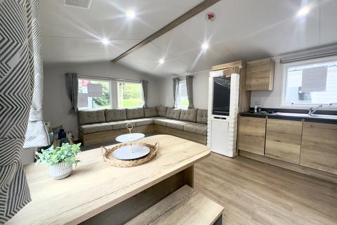 2 bedroom detached house for sale, Ivyhouse Lane, Hastings TN35