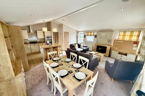 undefined, Carlton IP17