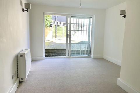 undefined, Exeter EX6