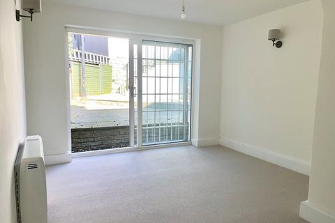 undefined, Exeter EX6