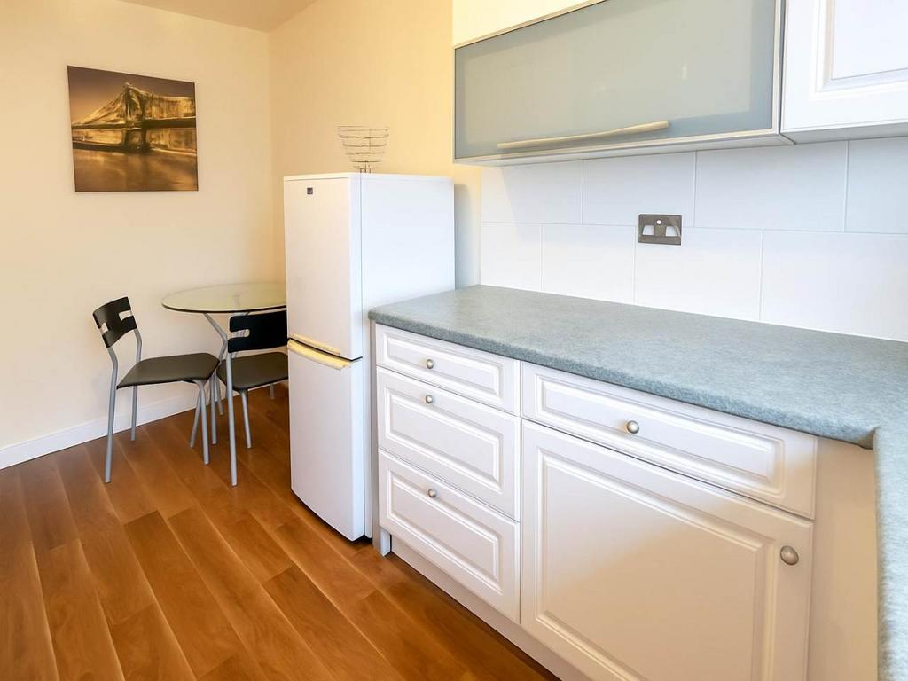 20 Falcon Street - p
