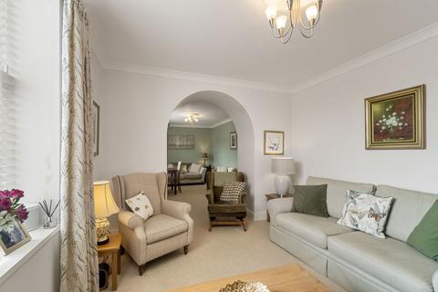 2 bedroom apartment for sale, Holywell Hall, Halifax HX4