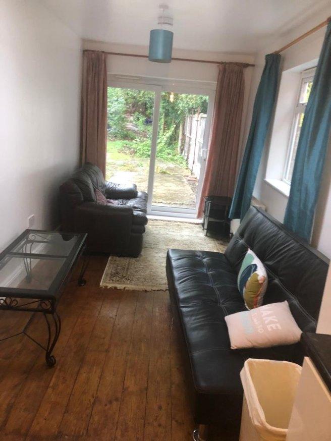 Clifton-gardens-ct2-8dr-921749